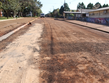 Mercedes inicia implantação de galeria pluvial na Rua Luiz Lorenzoni 